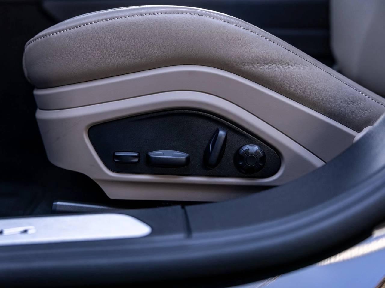 2025 Porsche Panamera Panamera