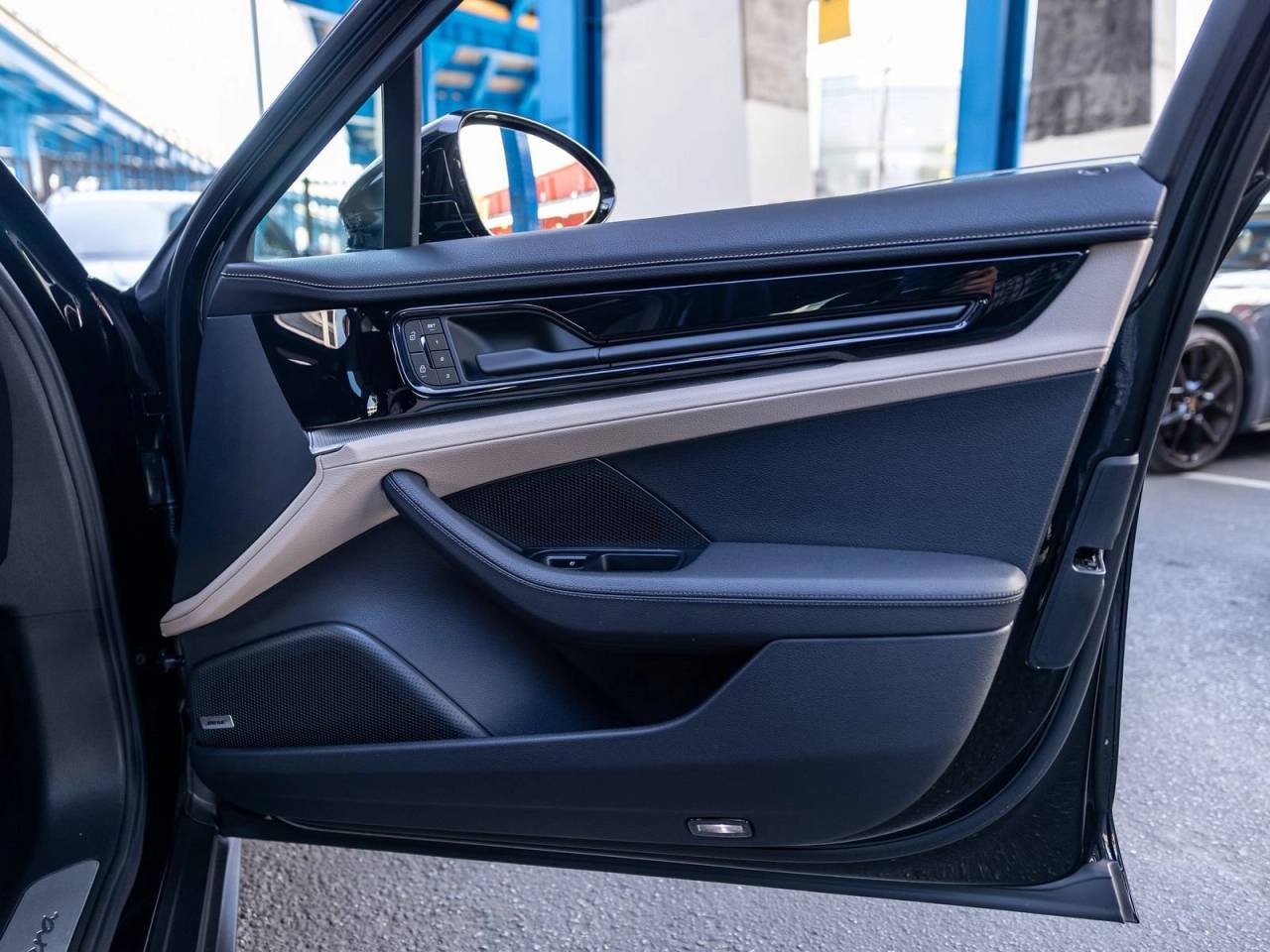 2025 Porsche Panamera Panamera