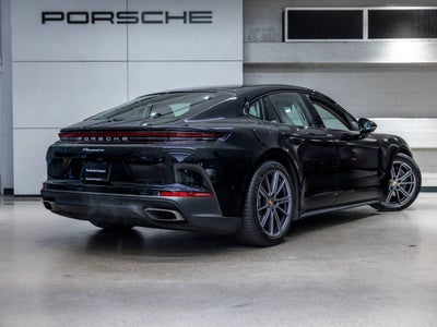 2025 Porsche Panamera Panamera