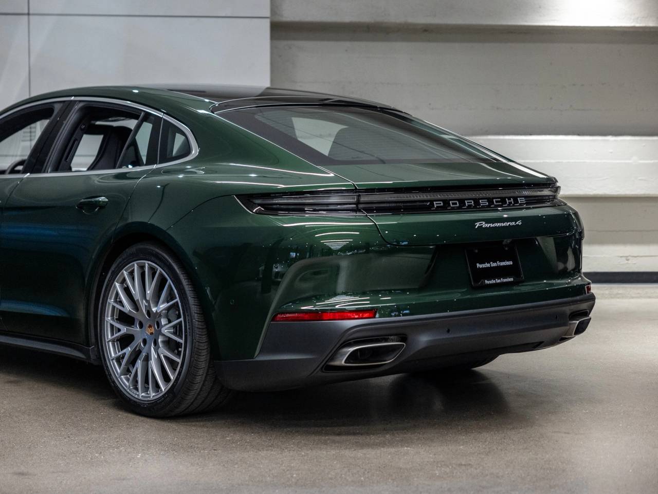2026 Porsche Panamera Panamera 4