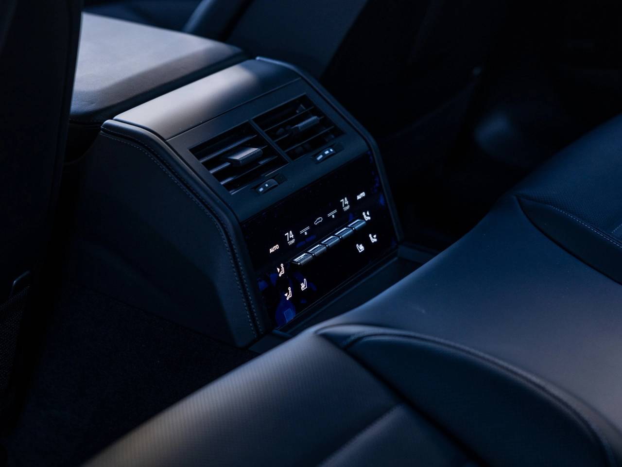 2026 Porsche Panamera Panamera 4