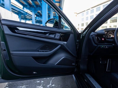 2026 Porsche Panamera Panamera 4