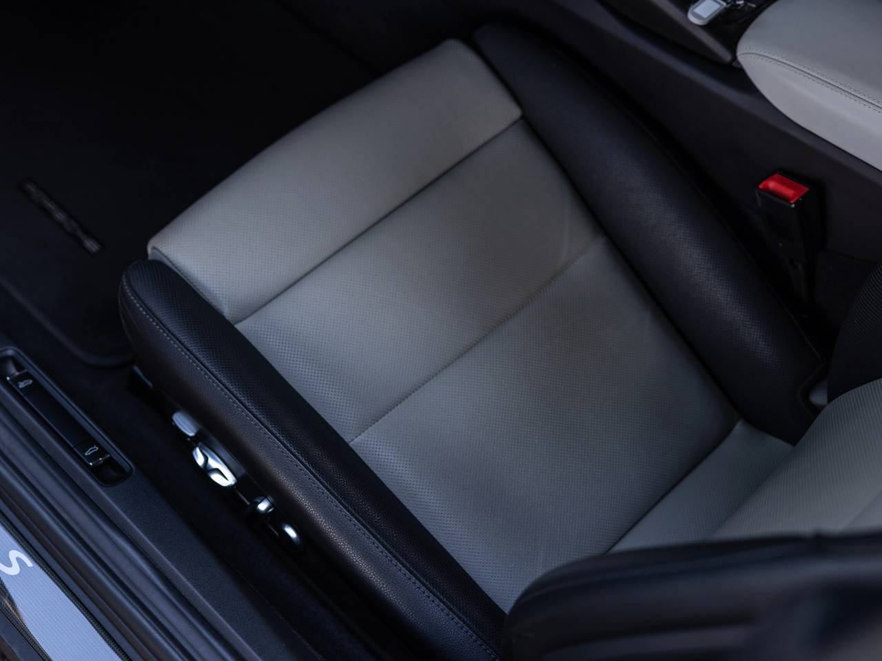 2024 Porsche 718 718 Cayman S