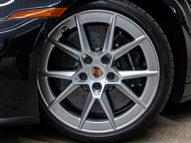 2025 Porsche 911 911 Carrera GTS