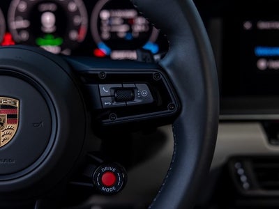 2025 Porsche 911 911 Carrera GTS