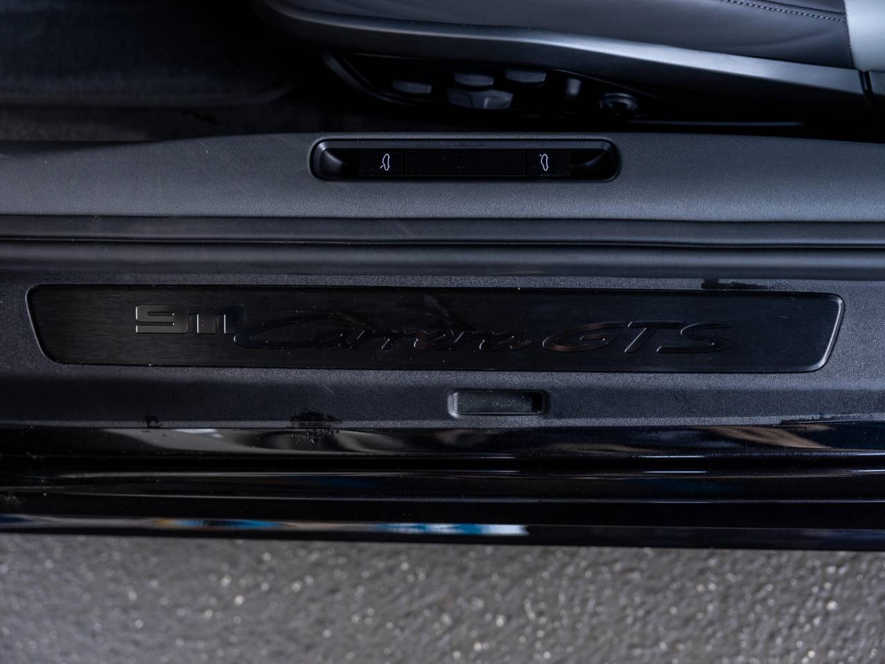 2025 Porsche 911 911 Carrera GTS