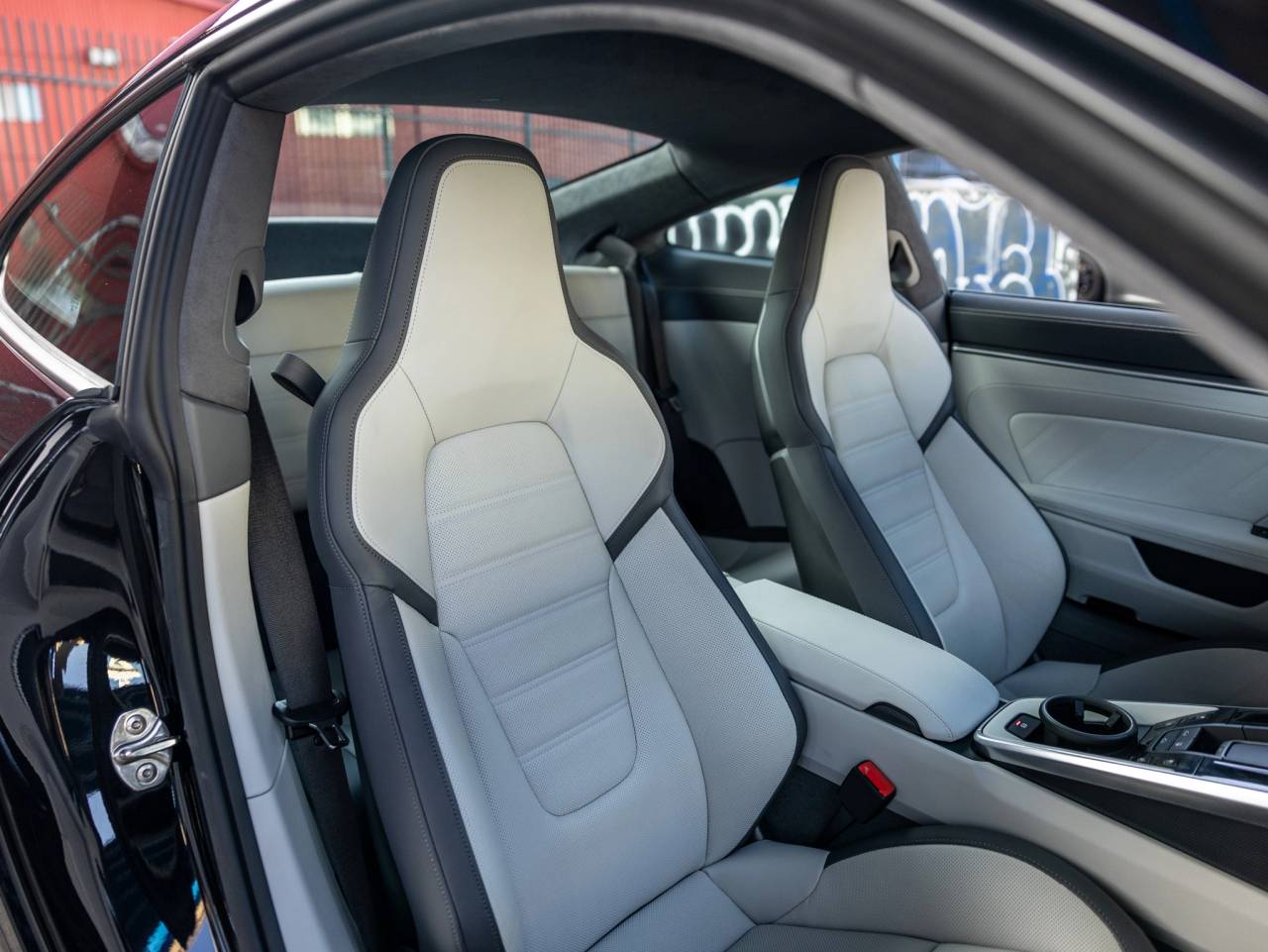 2025 Porsche 911 911 Carrera GTS