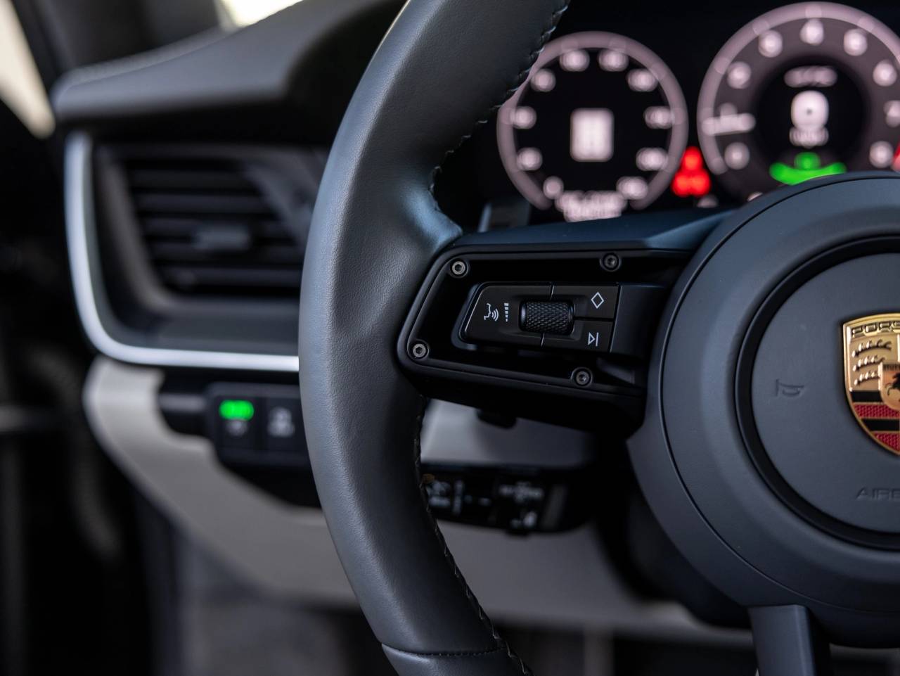 2025 Porsche 911 911 Carrera GTS