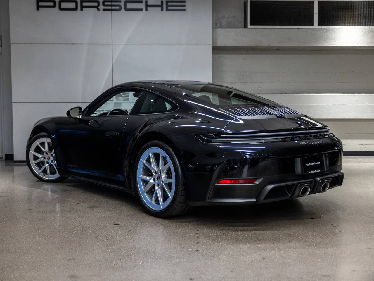 2025 Porsche 911 911 Carrera GTS