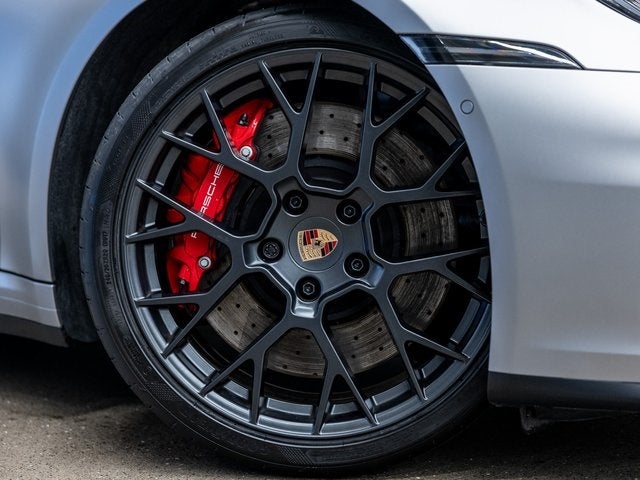 2025 Porsche 911 911 Carrera GTS