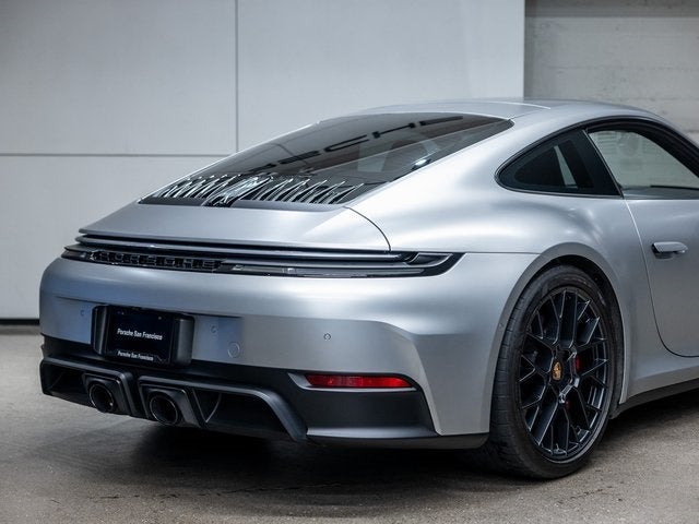 2025 Porsche 911 911 Carrera GTS