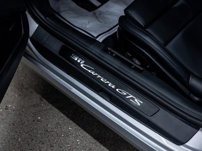 2025 Porsche 911 911 Carrera GTS