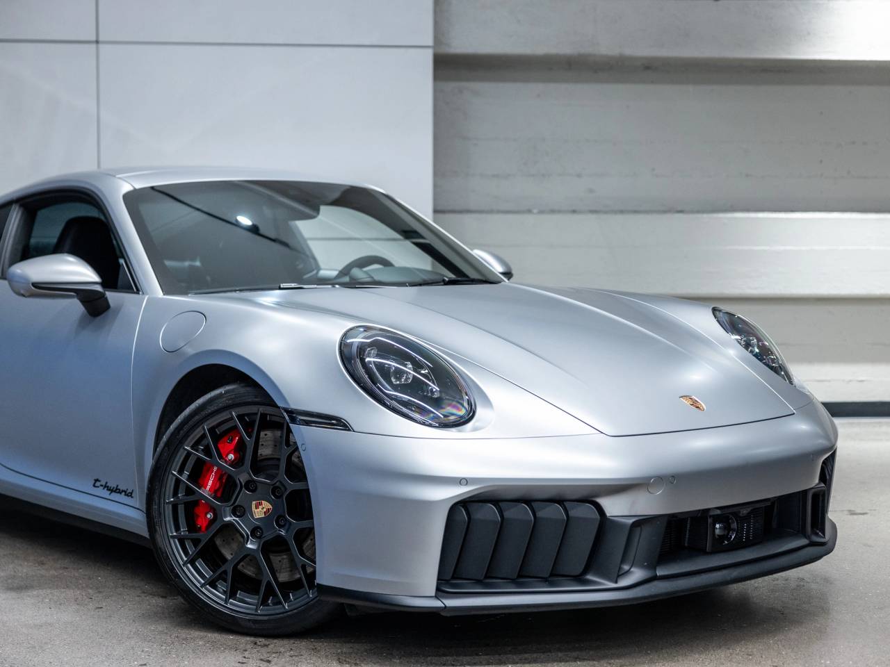 2025 Porsche 911 911 Carrera GTS