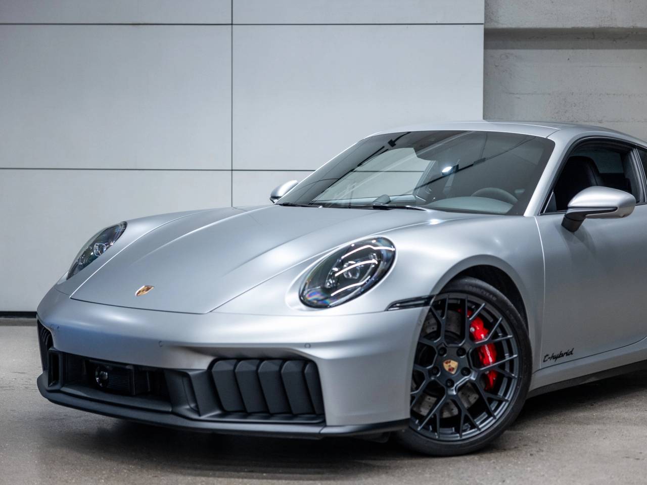 2025 Porsche 911 911 Carrera GTS