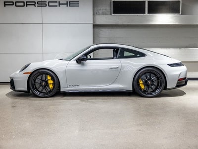 2025 Porsche 911 911 Carrera 4 GTS