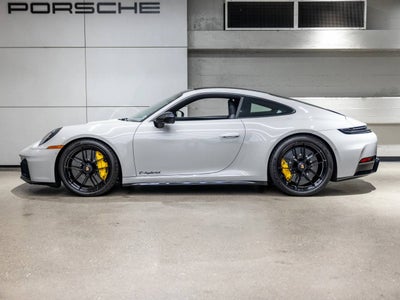 2025 Porsche 911 911 Carrera 4 GTS