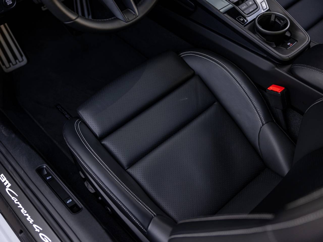 2025 Porsche 911 911 Carrera 4 GTS