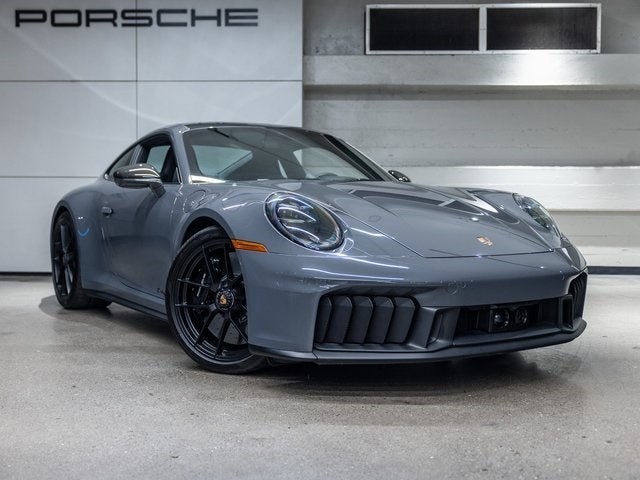 2025 Porsche 911 Carrera GTS