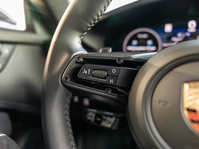 2025 Porsche 911 Carrera GTS