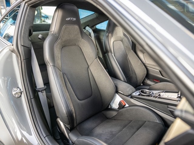 2025 Porsche 911 Carrera GTS