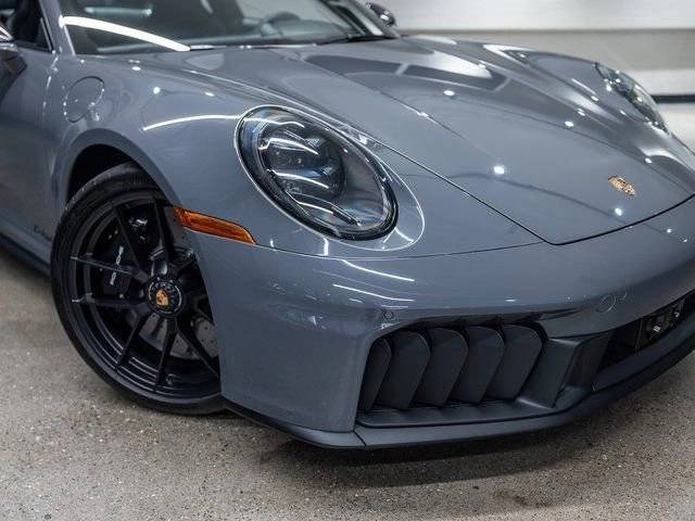 2025 Porsche 911 911 Carrera GTS