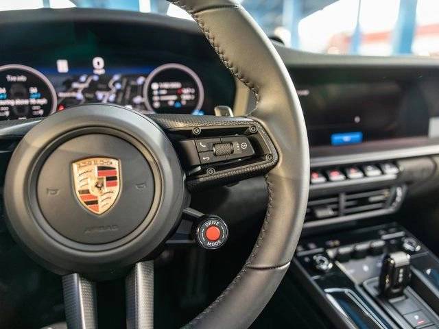 2025 Porsche 911 911 Carrera GTS