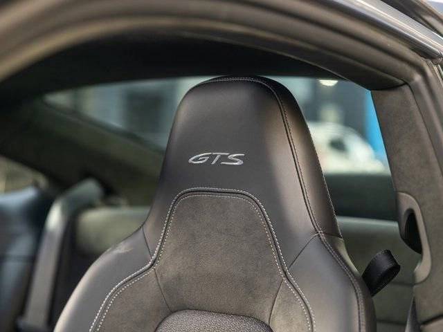 2025 Porsche 911 911 Carrera GTS