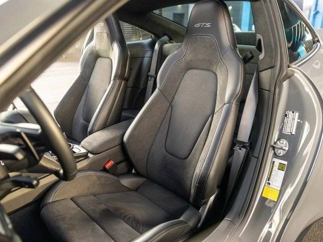 2025 Porsche 911 911 Carrera GTS