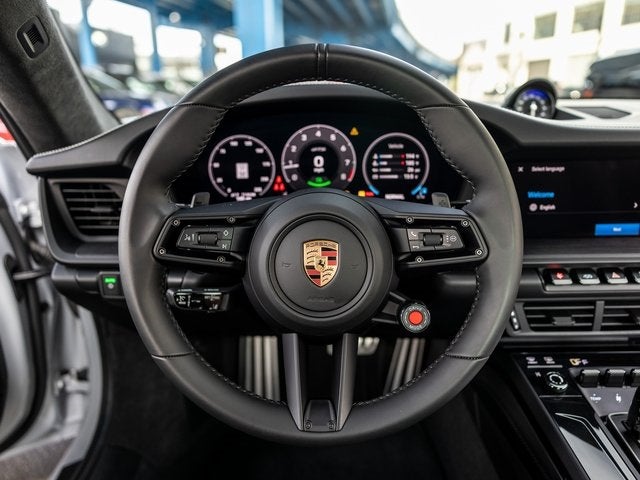 2025 Porsche 911 Carrera GTS