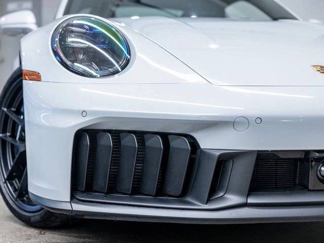 2025 Porsche 911 911 Carrera GTS