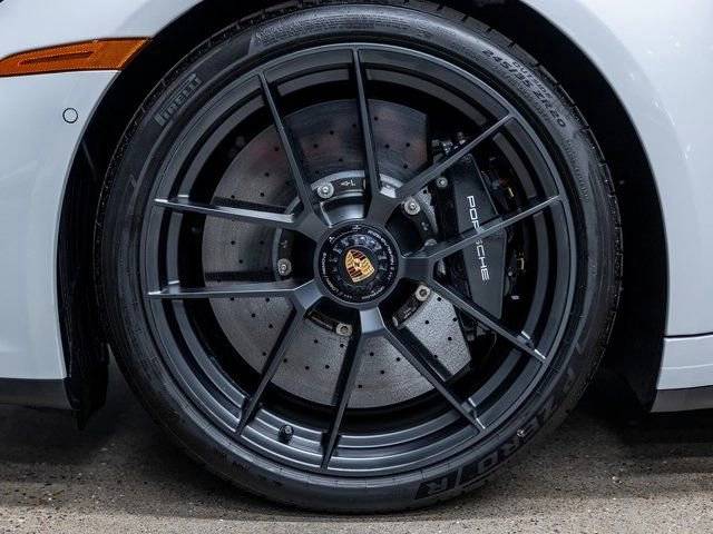 2025 Porsche 911 911 Carrera GTS