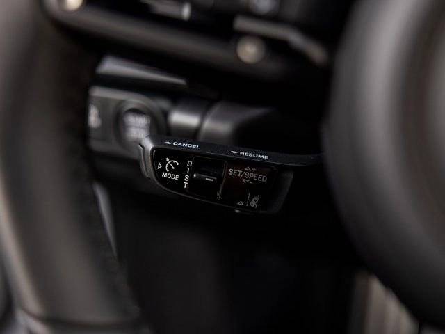 2025 Porsche 911 911 Carrera GTS