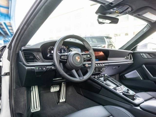 2025 Porsche 911 911 Carrera GTS