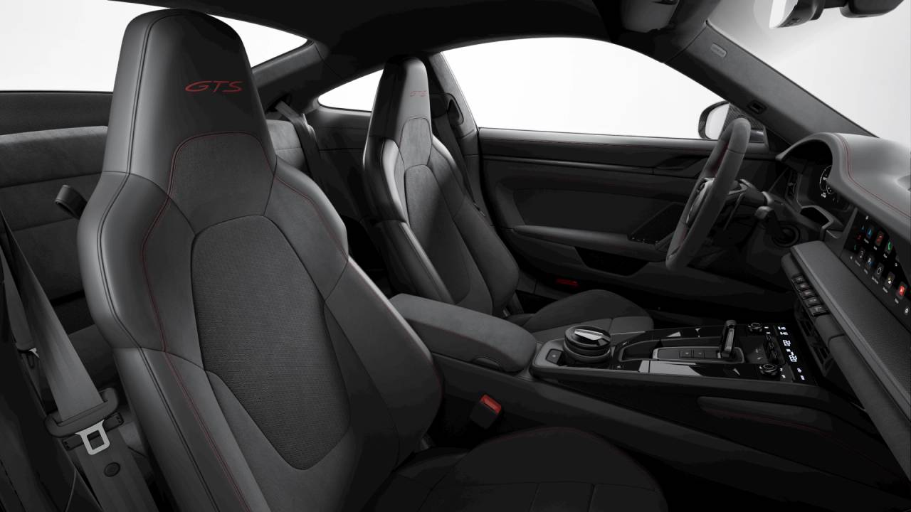 2025 Porsche 911 Carrera 4 GTS