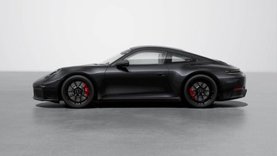 2025 Porsche 911 Carrera 4 GTS