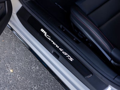 2026 Porsche 911 Carrera 4 GTS