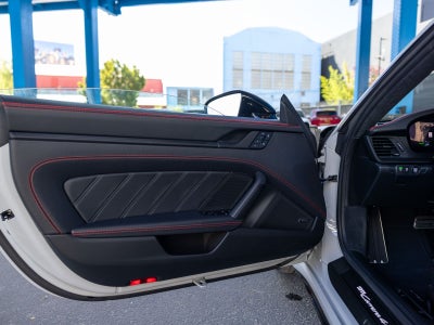 2026 Porsche 911 Carrera 4 GTS