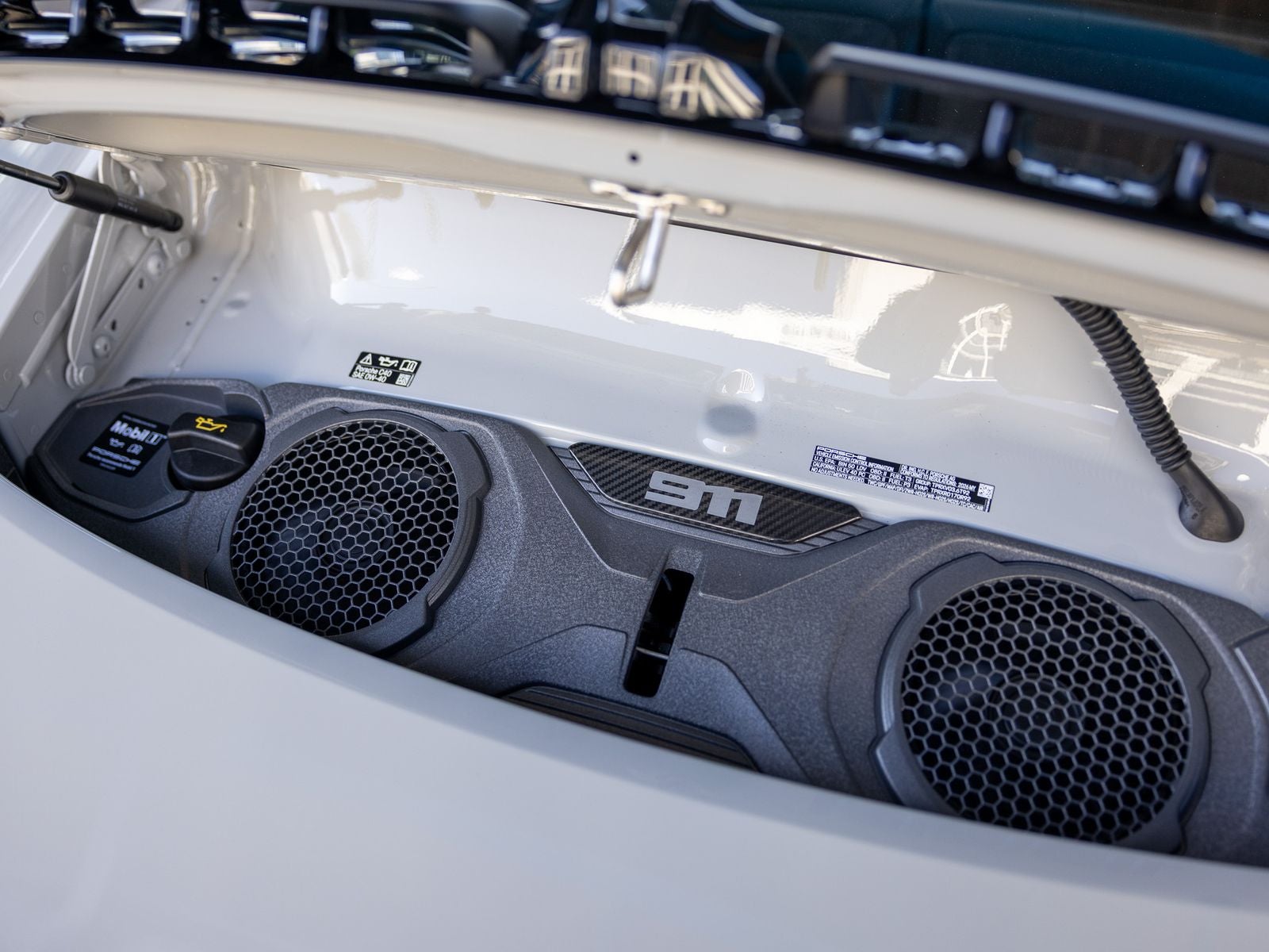 2026 Porsche 911 Carrera 4 GTS