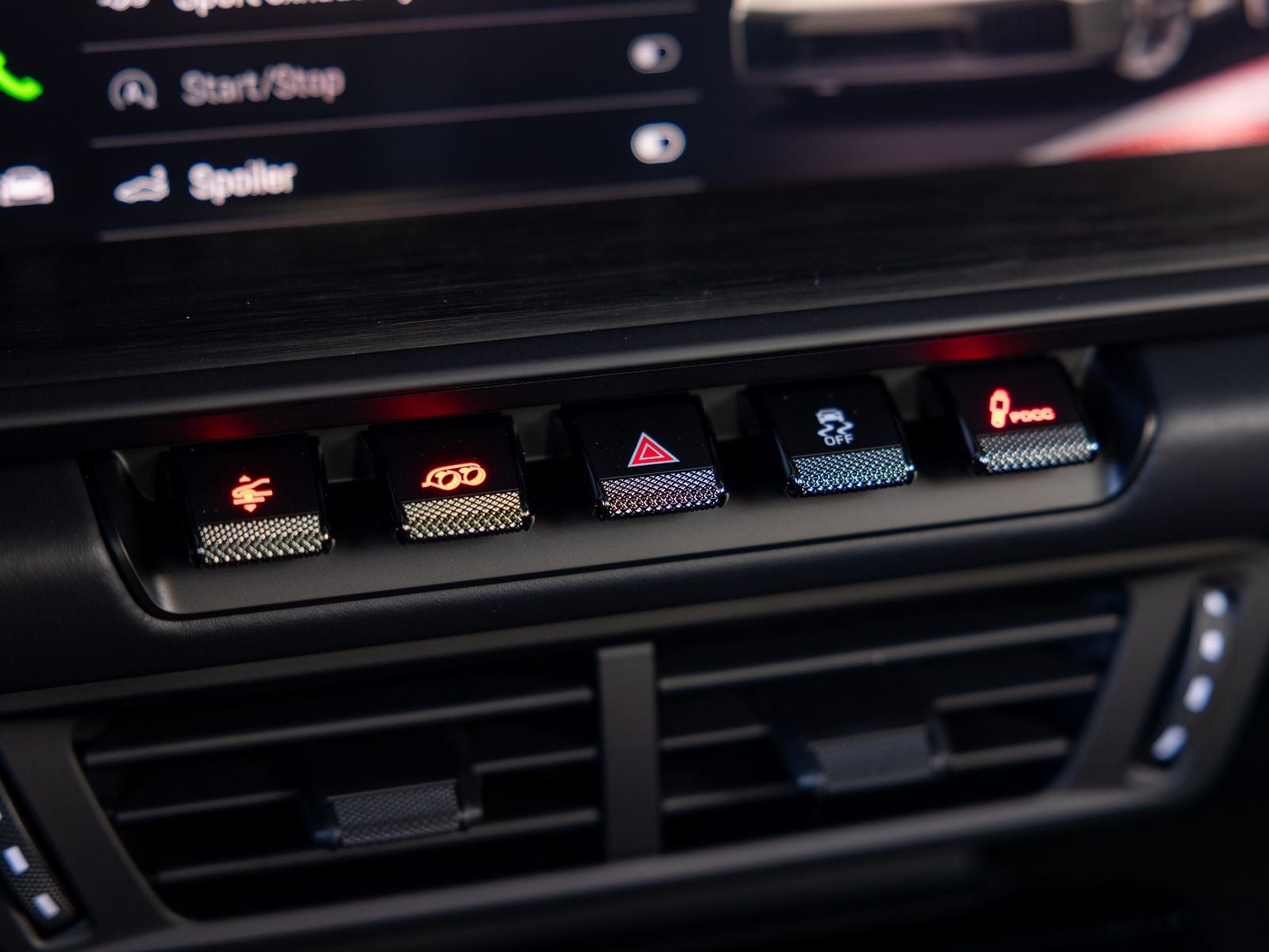 2026 Porsche 911 Carrera 4 GTS