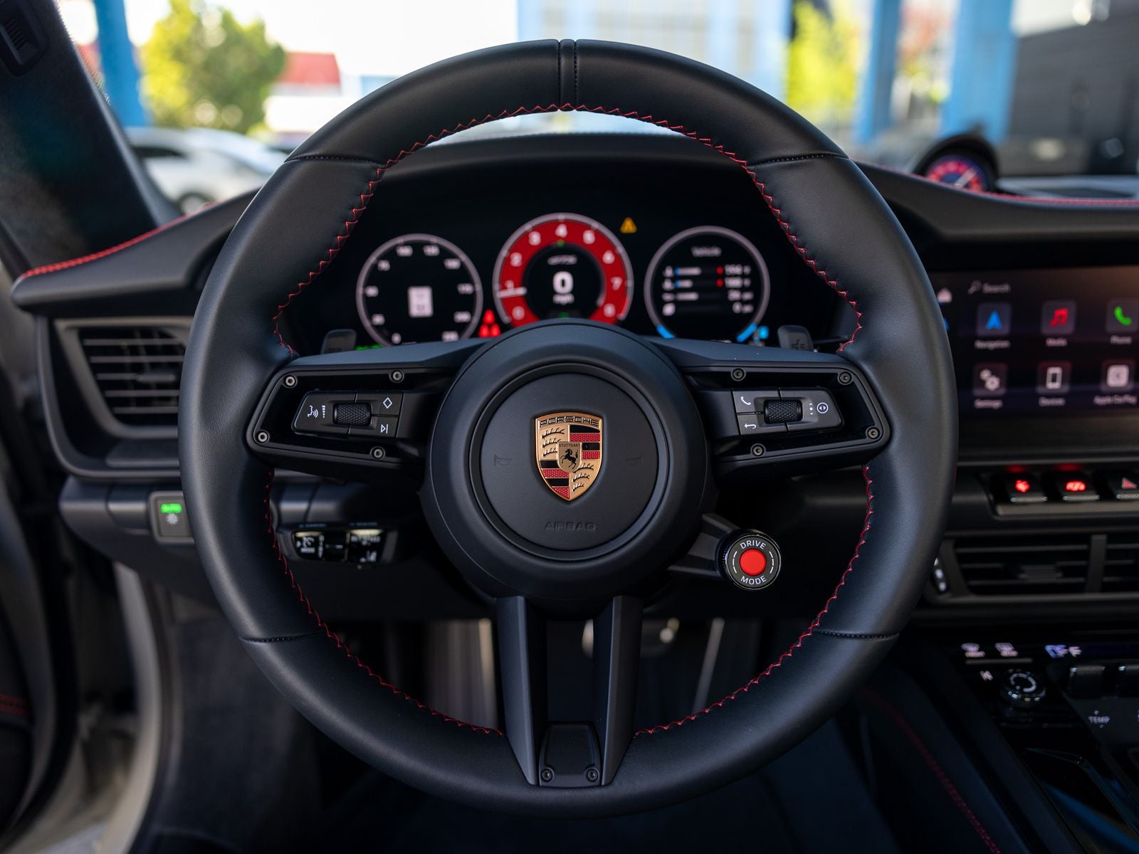 2026 Porsche 911 Carrera 4 GTS