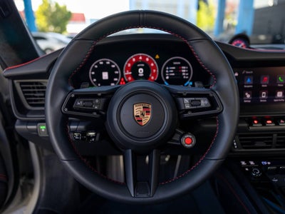 2026 Porsche 911 Carrera 4 GTS