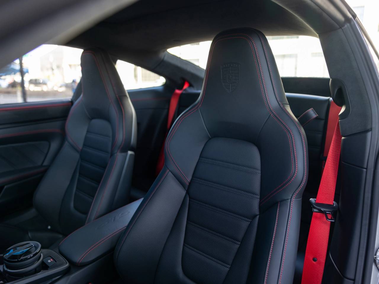 2026 Porsche 911 Carrera 4 GTS