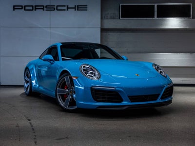2017 Porsche 911 Carrera 4S