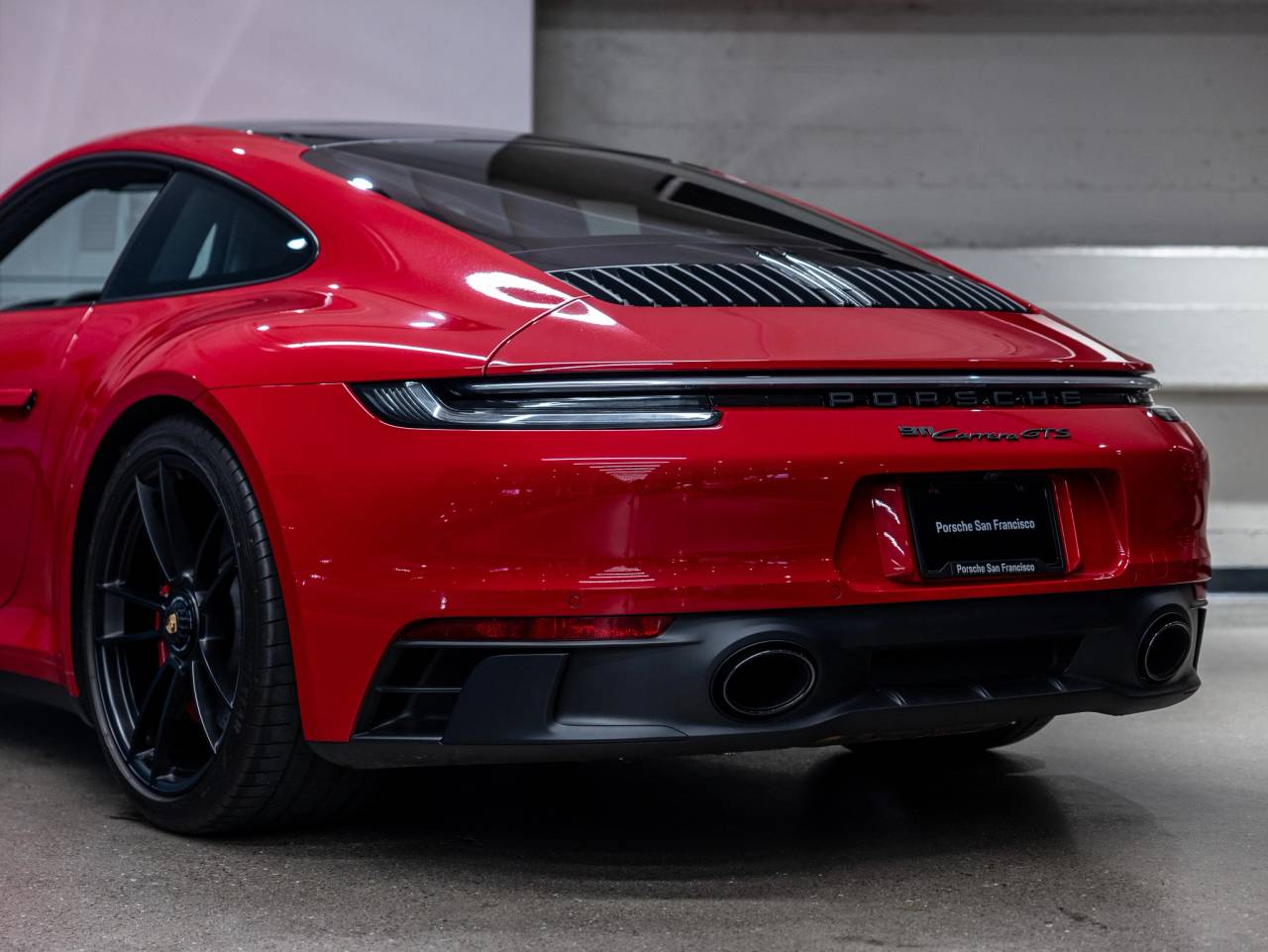 2024 Porsche 911 Carrera GTS