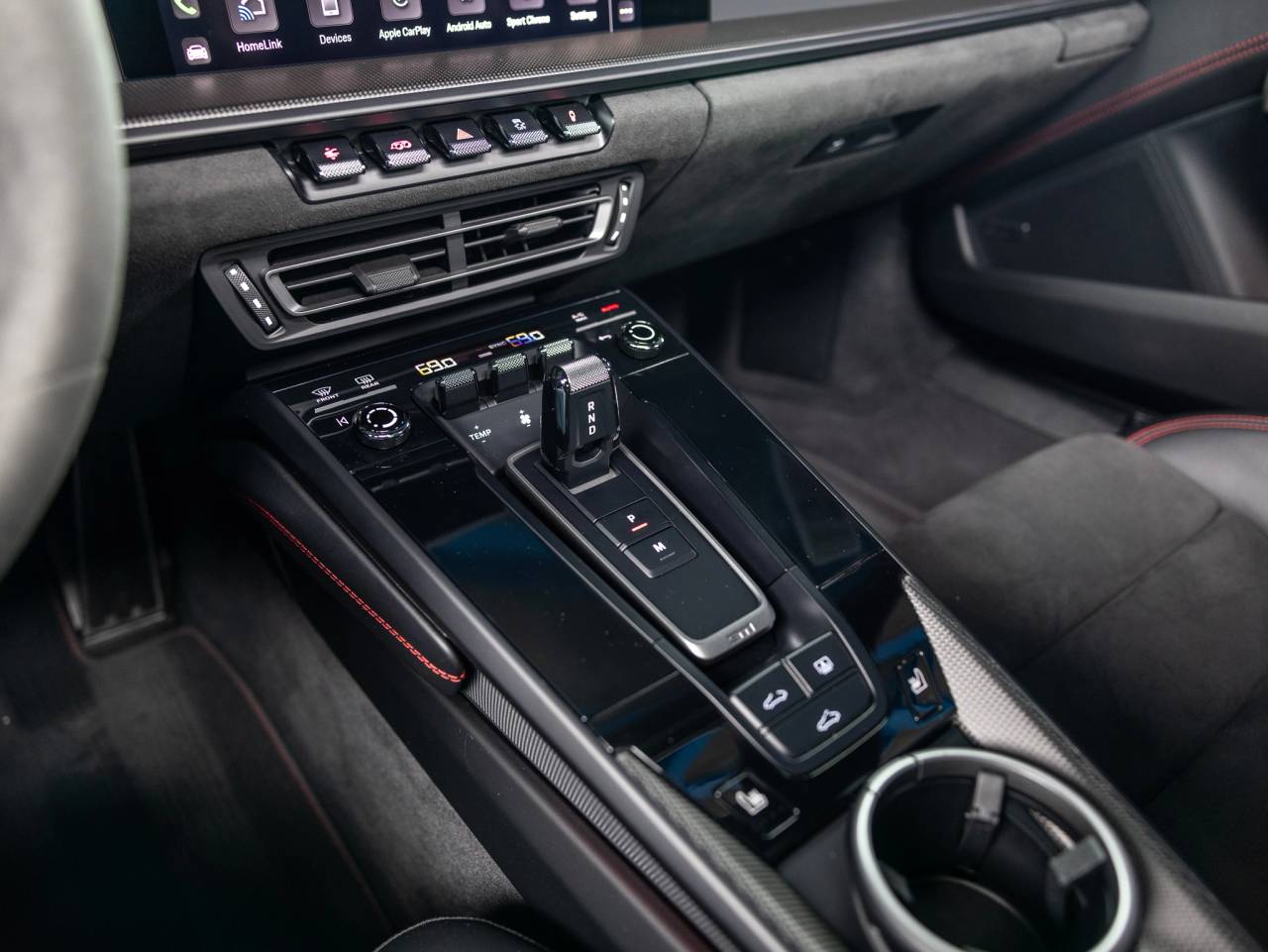 2024 Porsche 911 Carrera GTS
