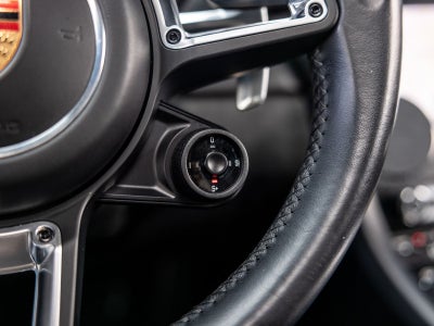 2018 Porsche 911 Carrera GTS
