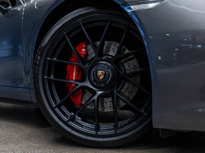 2018 Porsche 911 Carrera GTS