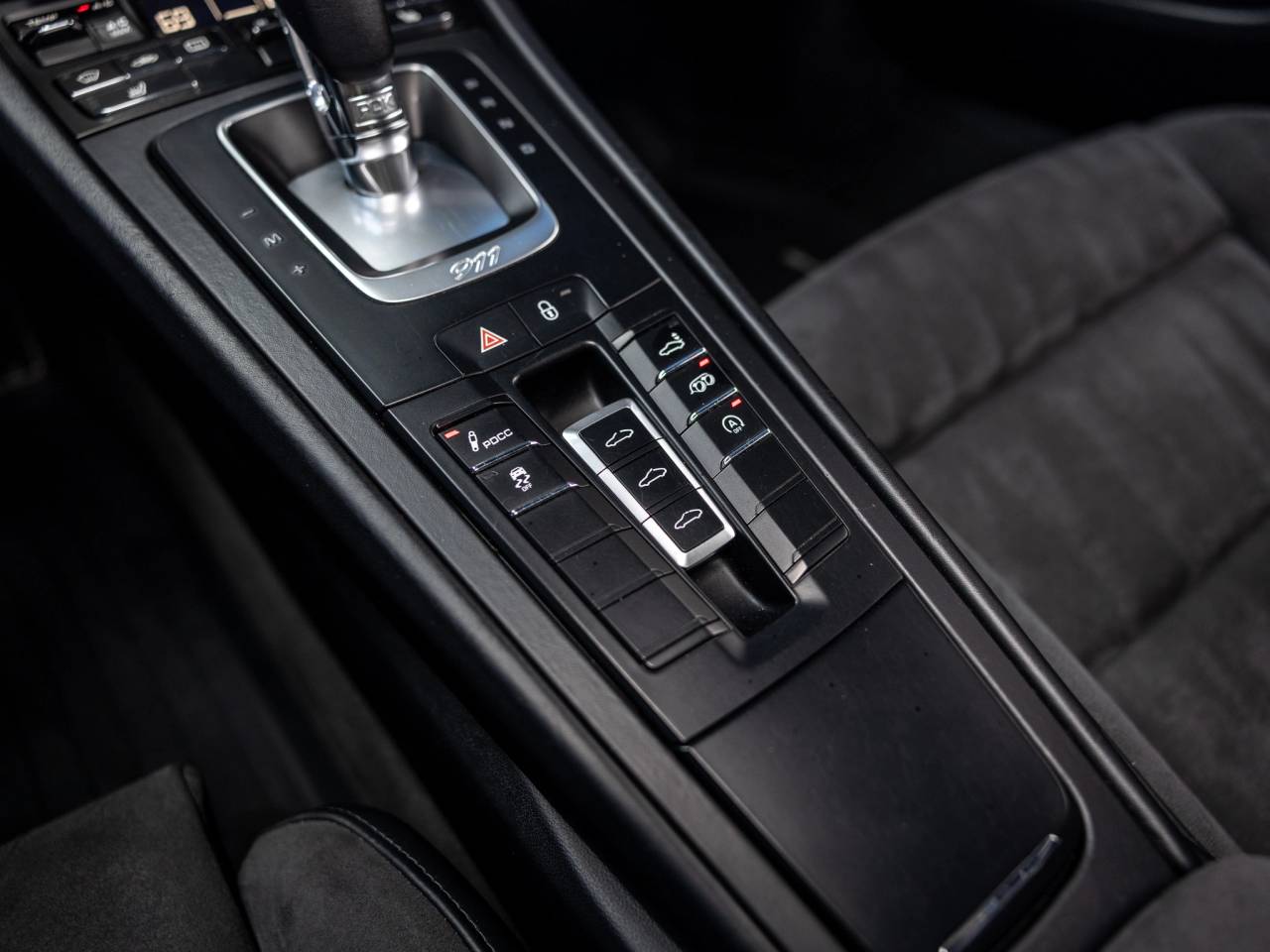 2018 Porsche 911 Carrera GTS