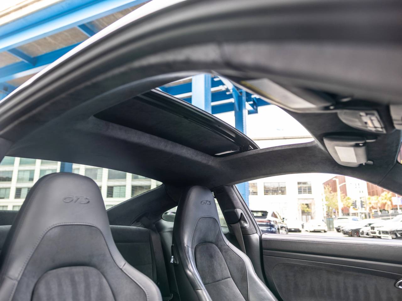 2018 Porsche 911 Carrera GTS