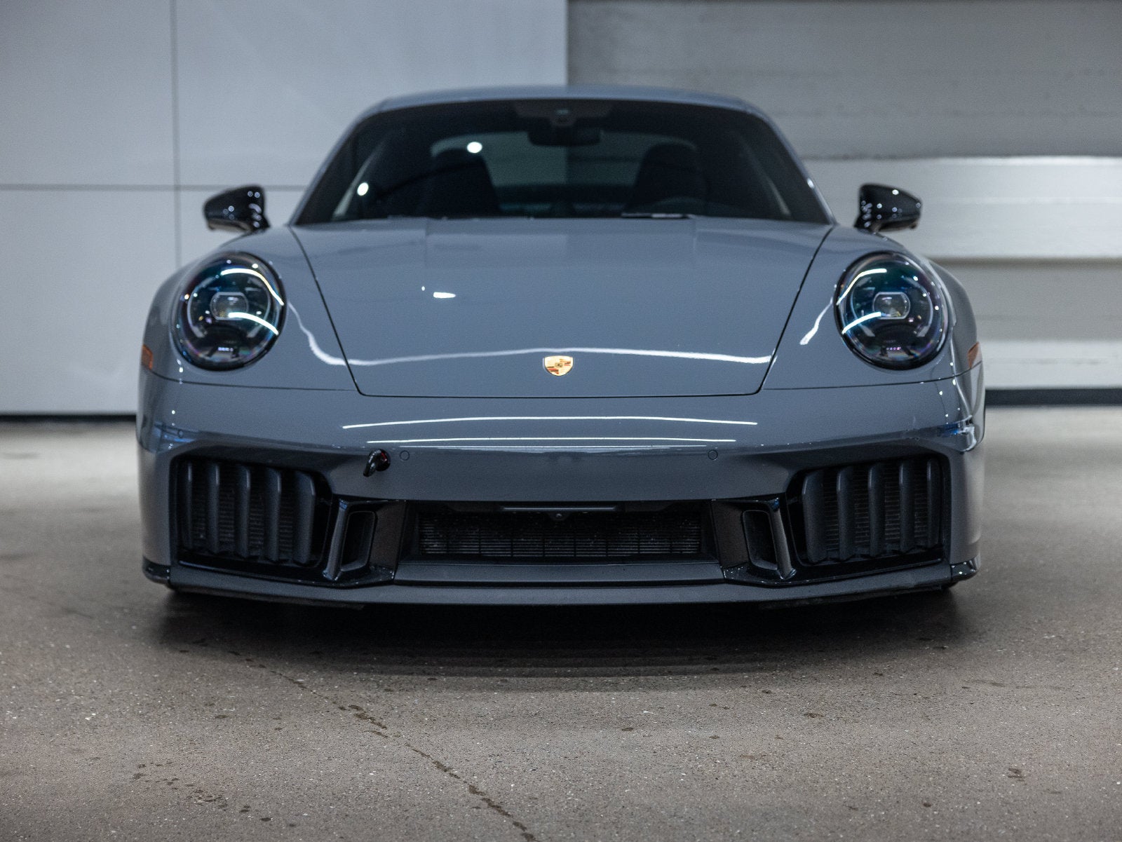 2025 Porsche 911 911 Carrera 4 GTS